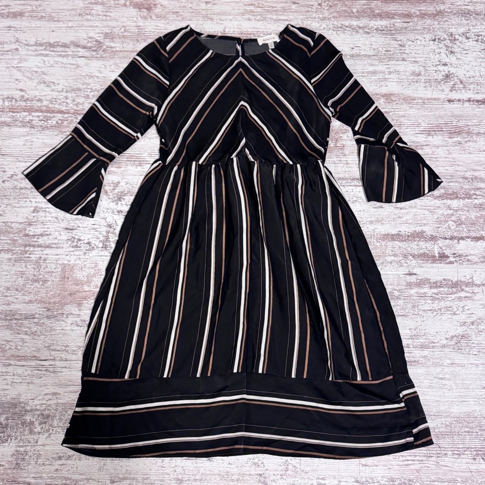 Hailey & Co. Elegant Black Striped Dress Women’s Size‎ Medium